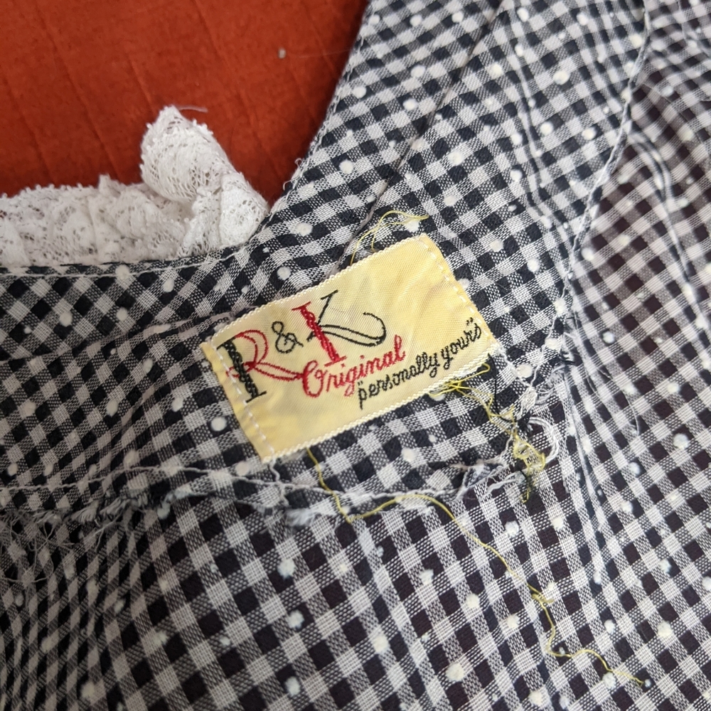 (53) vtg 1950s fit and flare besotted gingham dress - Picture 3 of 5